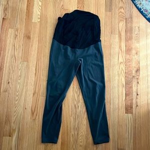 Maternity leggings